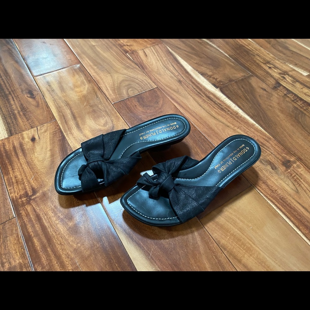 Donald J. Pliner heels.